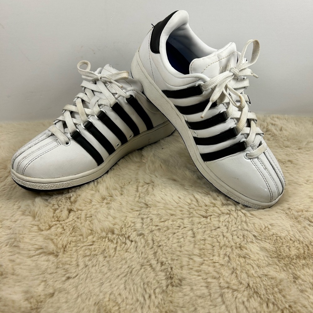 Vintage K-Swiss White‎ and Black Sneakers Women’s 7.5